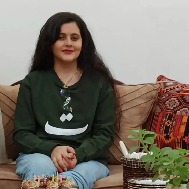 والد مهسا أميني: مرور الوقت لن يمحو من حياتنا مطلب تحقيق العدالة في إيران