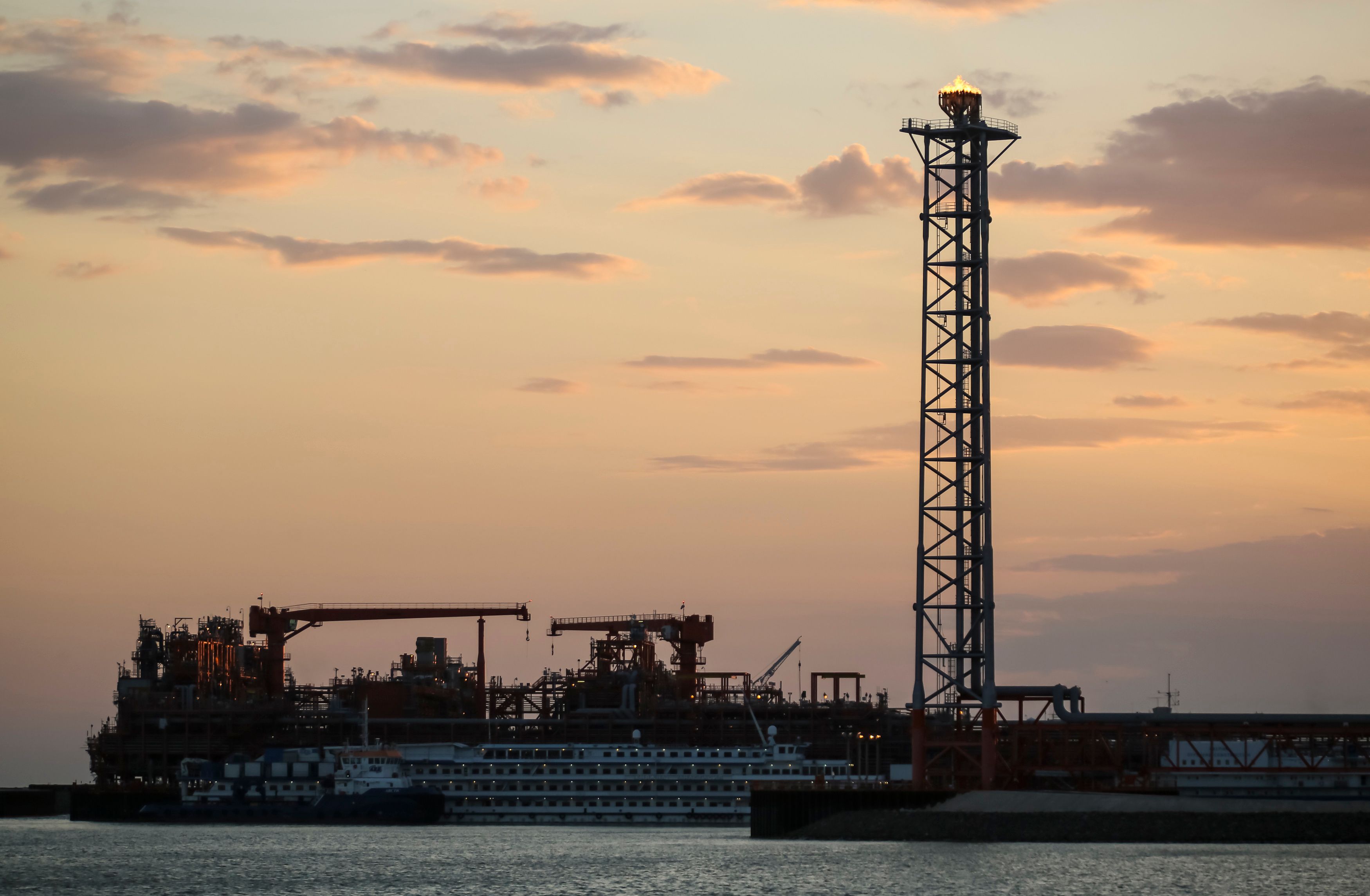 Iran Watches As Caspian States Boost Oil, Gas Production