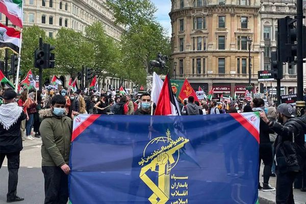 معهد بريطاني يتهم الحرس الثوري الإيراني بنشر التطرف وترويع المعارضين ودعم الإرهاب