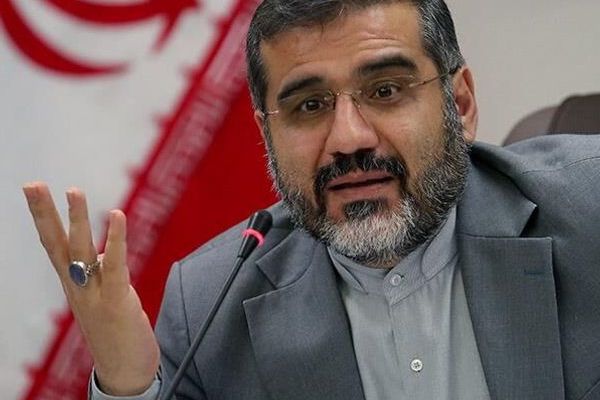 وزارة الإرشاد الإيرانية تجري تغييرات هيكلية بتوظيف موالين من "شباب حزب الله" وطرد آخرين