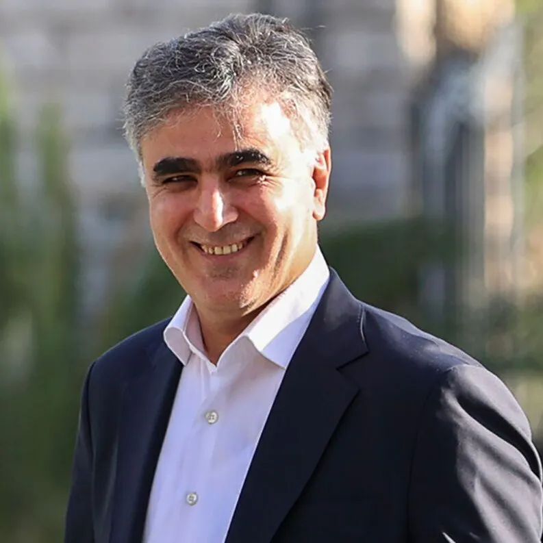 رئيس البنك المركزي الإيراني: احتياطيات النقد الأجنبي والذهب آمنة ومتاحة