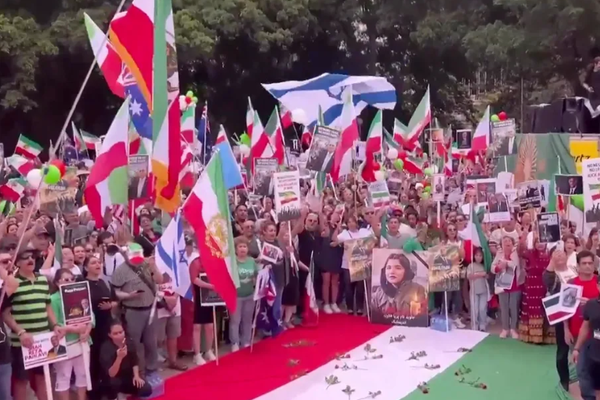 اورشلیمپست: اسرائیل باید آشکارا از مردم ایران حمایت کند