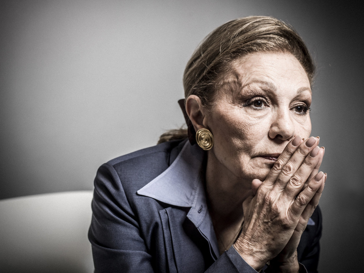 شهبانو فرح پهلوی روز سوم بهمن را سوگ ملی اعلام کرد