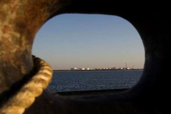 US sanctions alleged network tied to Iran energy exports, US-made chips
