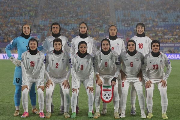 فرار دستهجمعی ستارگان فوتبال زنان ایران زیر سایه تهدیدهای جمهوری اسلامی