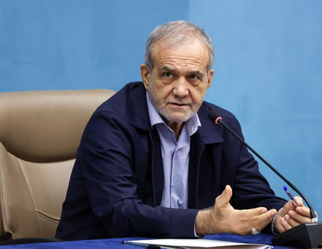 الرئيس الإيراني: إذا لزم الأمر سأتحدث بنفسي مع النقابات