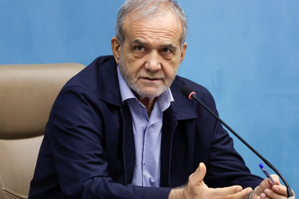 الرئيس الإيراني: إذا لزم الأمر سأتحدث بنفسي مع النقابات