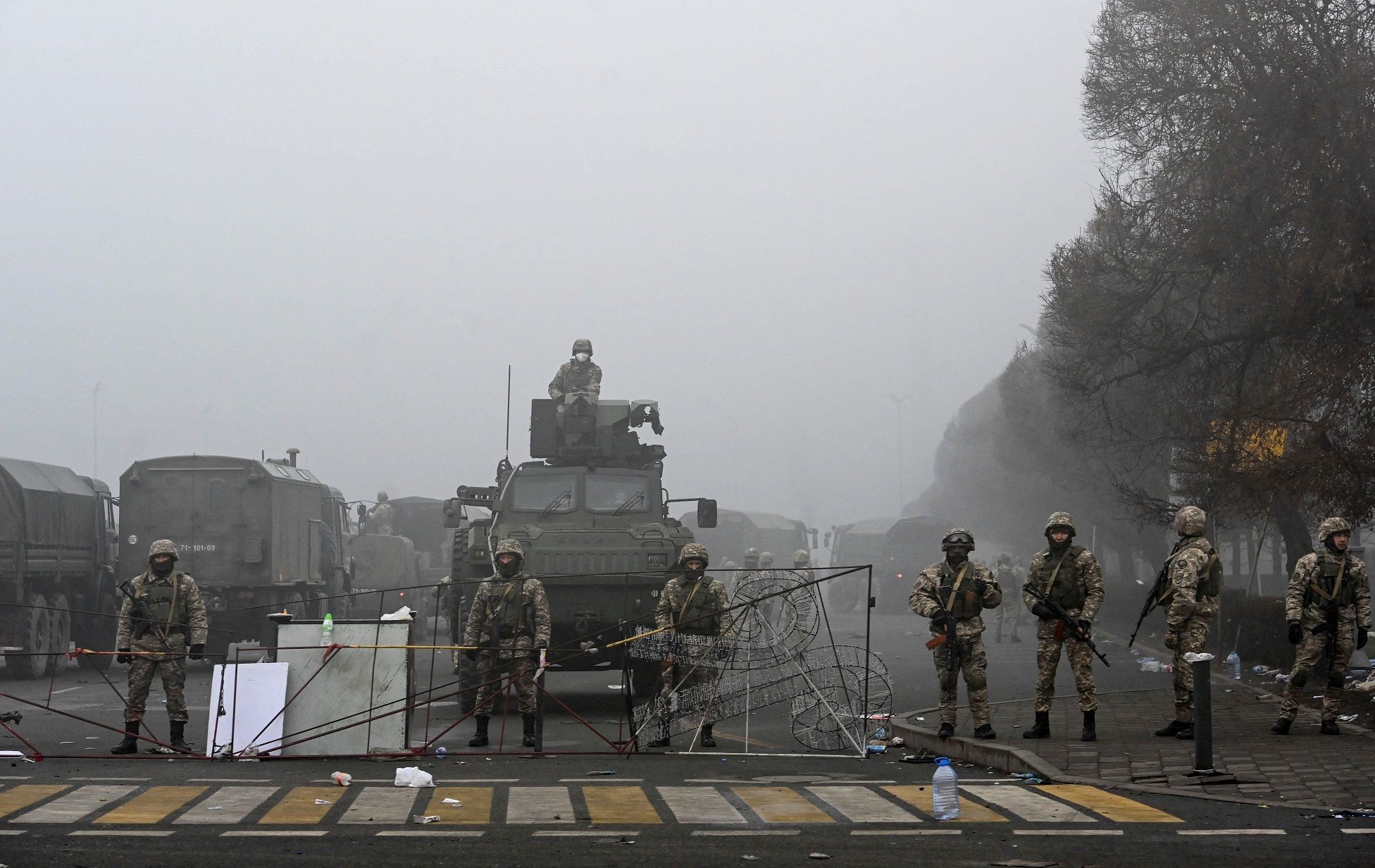 اعزام نیروهای روسیه به قزاقستان، هم‌زمان با کشتار معترضان در آلماتی