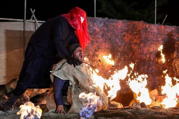 Iran’s ‘hell’ exhibit goes cold on final night after technical glitch