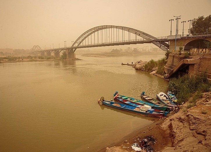 ورود موج دیگری از گرد و غبار به ایران؛ تعطیلی اداره‌ها و مدارس، لغو پروازها