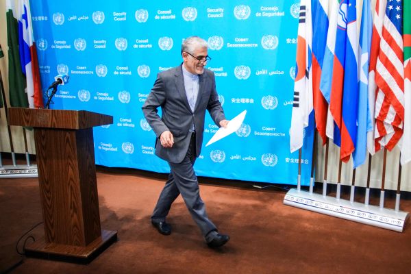 إيران: عقوبات الأمم المتحدة غير قانونية واستغلال لآلية تسوية الخلافات في الاتفاق النووي