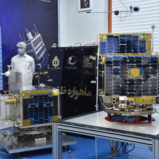 نورنیوز: جمهوری اسلامی ۳ ماهواره را از پایگاهی در روسیه به فضا پرتاب میکند