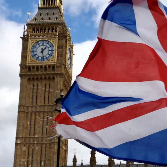 نواب بريطانيون ينتقدون حكومة لندن لرفضها تصنيف الحرس الثوري الإيراني منظمة إرهابية