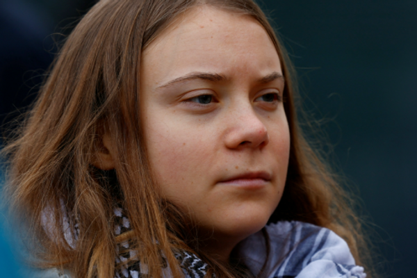 انتقاد عضو پارلمان اروپا از سکوت گرتا تونبرگ: زنان ایرانی پیشگامان واقعی حقوق خود هستند