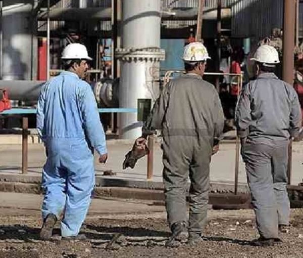 وكالة "إيلنا" الإيرانية: انتحار 4 عمال بتروكيماويات في إيلام خلال عام بسبب الفصل من العمل