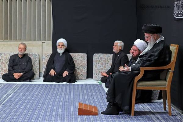 گزارشهای ضد و نقیض از درگیری در اطراف دفتر خامنهای در خیابان پاستور