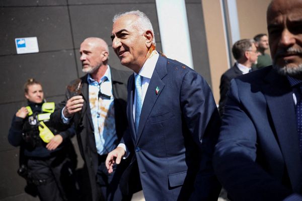 دفتر شاهزاده رضا پهلوی: تیم امنیتی شاهزاده در حال بازنگری در تمامی پروتکلهای حفاظتی است