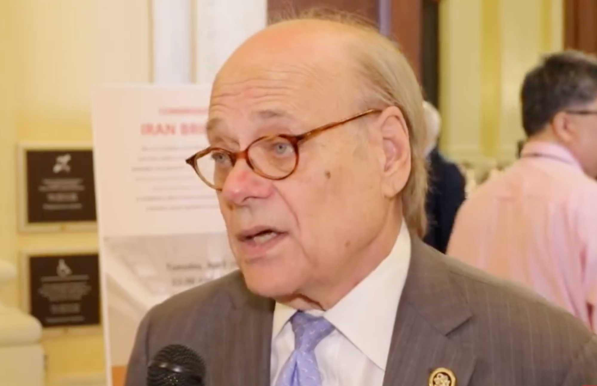 عضو دموکرات مجلس نمایندگان آمریکا: اسرائیل باید به حمله جمهوری اسلامی پاسخ دهد