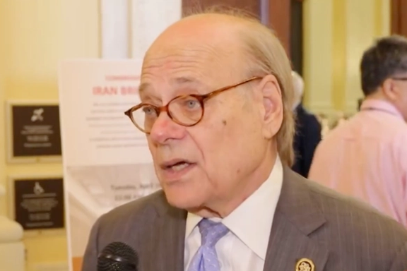 عضو دموکرات مجلس نمایندگان آمریکا: اسرائیل باید به حمله جمهوری اسلامی پاسخ دهد