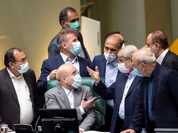Conservative and hardliner lawmakers arguing with parliament speaker Ghalibaf. October 17, 2021