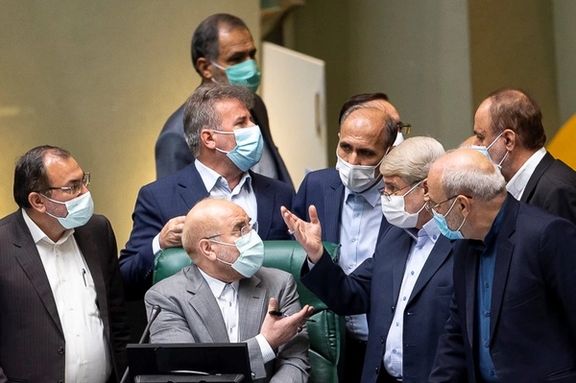 Conservative members of Iran's parliament discuss issues with Speaker Ghalibaf. October 17, 2021