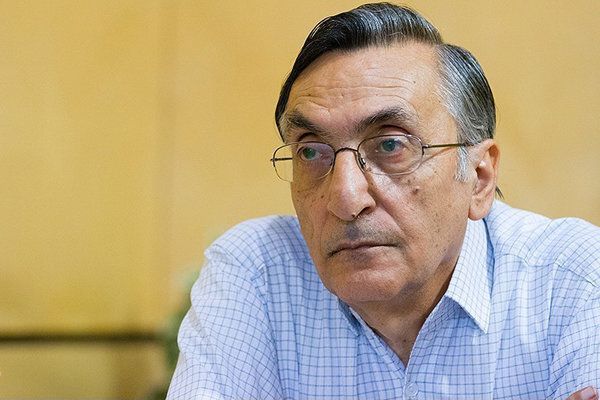 کامران فانی، مترجم و کتاب‌شناس، در ۸۱ سالگی درگذشت