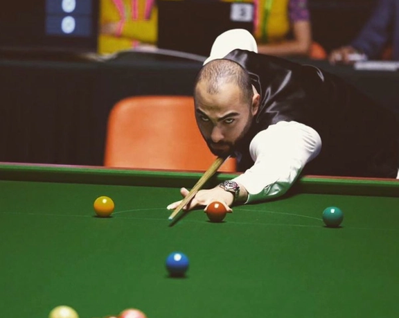 مسابقات آزاد اسنوکر جهانی چین؛ حسین وفایی در آستانه رقابت دوباره با اُسالیوان