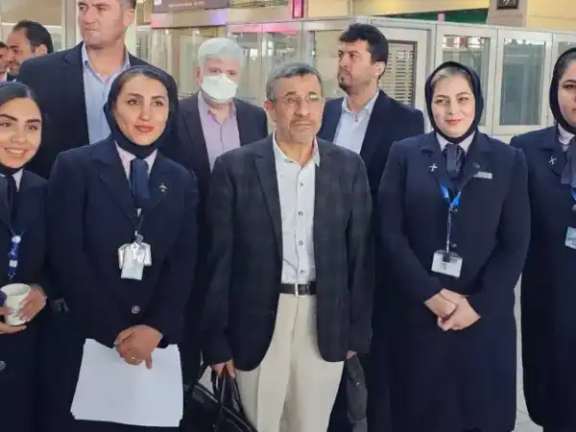 Former Iranian president Mahmoud Ahmadinejad at the airport in Tehran on October 5, 2023