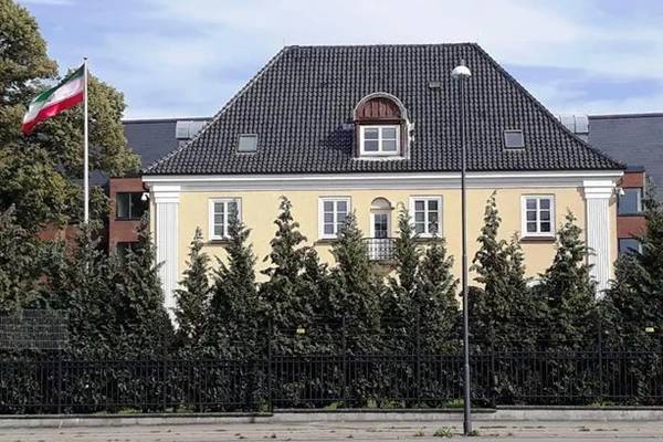 بعد توصية ترامب.. دبلوماسيان إيرانيان يقدمان طلب لجوء في الدنمارك وأستراليا