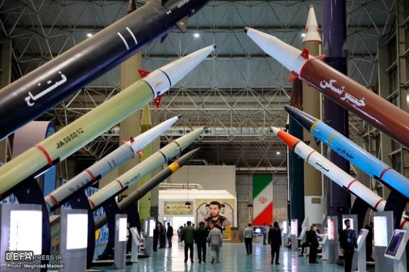 اسرائیل هیوم به نقل از مقامات: ایران ممکن است برای فرار از بحران داخلی جنگ خارجی آغاز کند