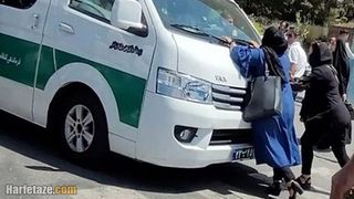 Sociologist Warns, Iranians Might Take Up Arms Against Each Other