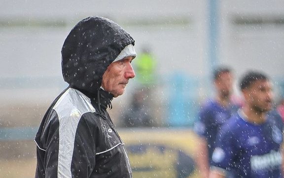 کارترون به ادبیات فوتبال ایران مسلط شد: نمیخواهند سپاهان قهرمان شود!