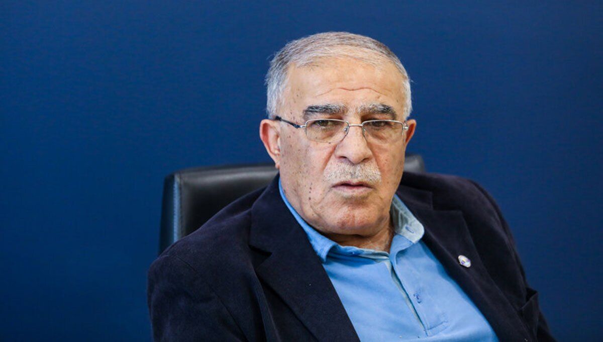 حسن روشن: ساپینتو پسرخاله مدیران استقلال است که با وجود محرومیت قرارداد بستند؟