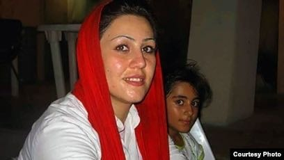 القضاء الإيراني يحكم بحبس سياسية سجينة بتهمة "نشر الأكاذيب في الفضاء الإلكتروني"