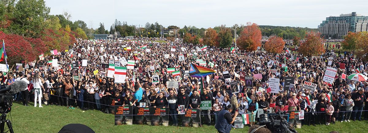 تمایل جمهوری اسلامی به رابطه با کانادا و مخالفت ایرانی-کانادایی‌ها با بازگشایی سفارت