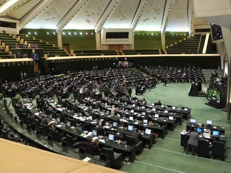 استبعاد عدد من كبار البرلمانيين الحاليين من الترشح للانتخابات المقبلة في إيران