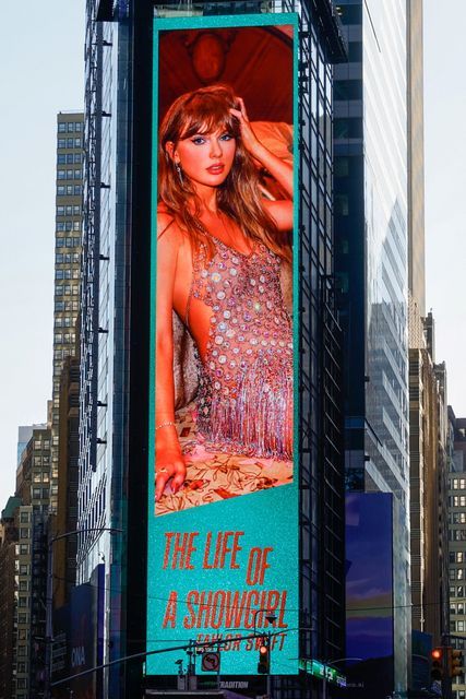 آلبوم جدید تیلور سوئیفت رکورد فروش آثار پیشین‌اش را در بریتانیا شکست