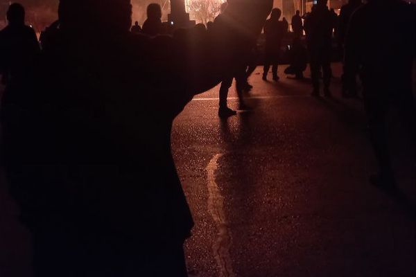 پیام مخاطب: ماموران یک معترض را زنده بازداشت کرده و در زمان تامین وثیقه اعدام کردند