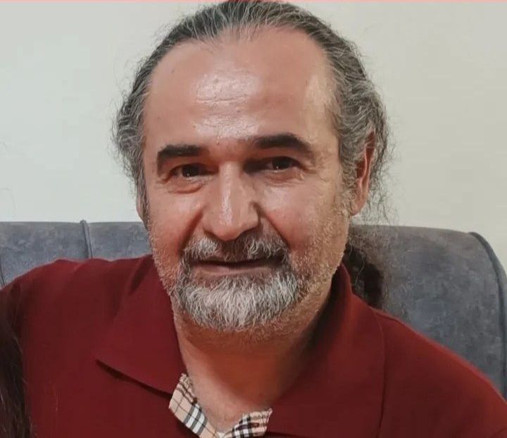 فعالان حقوق کودک خواستار آزادی فوری امیرحسین میربهاری، فعال حقوق کودک شدند