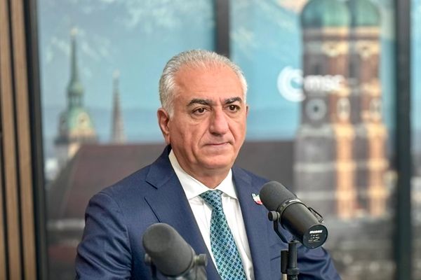 پیام شاهزاده رضا پهلوی به مردم ممسنی: حضور دلاورانه شما جلوهای آشکار از ادامه مبارزه است