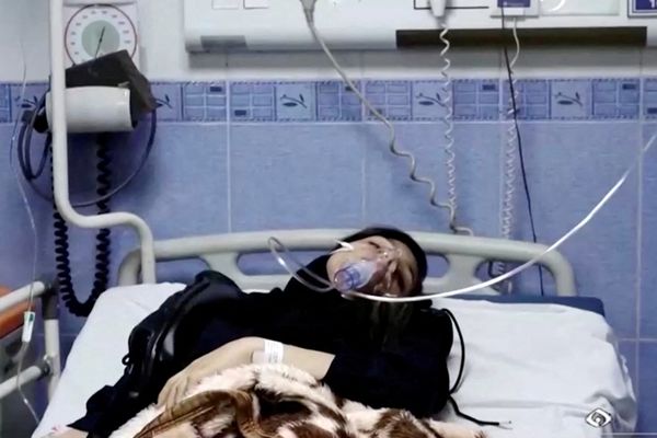 More Female High School Students Poisoned In Iran
