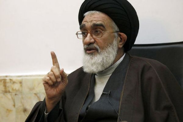 امام جمعه قم: مدیران آبروی همدیگر را حفظ کنند