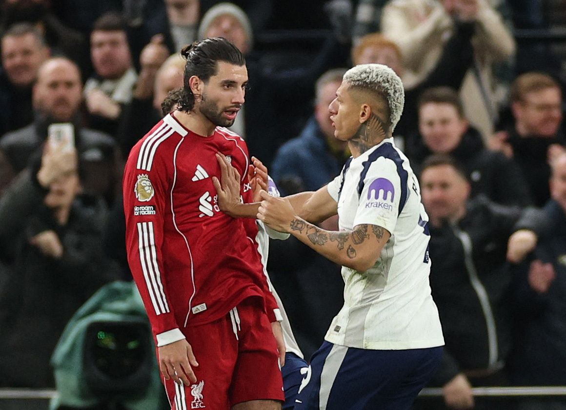 تاتنهام ۱-۲ لیورپول؛ برد نفس‌گیر قرمزها برابر تاتنهام ۹ نفره!