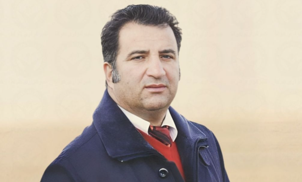 الحُكم على محام إيراني مسجون بالحرمان الدائم من ممارسة المحاماة