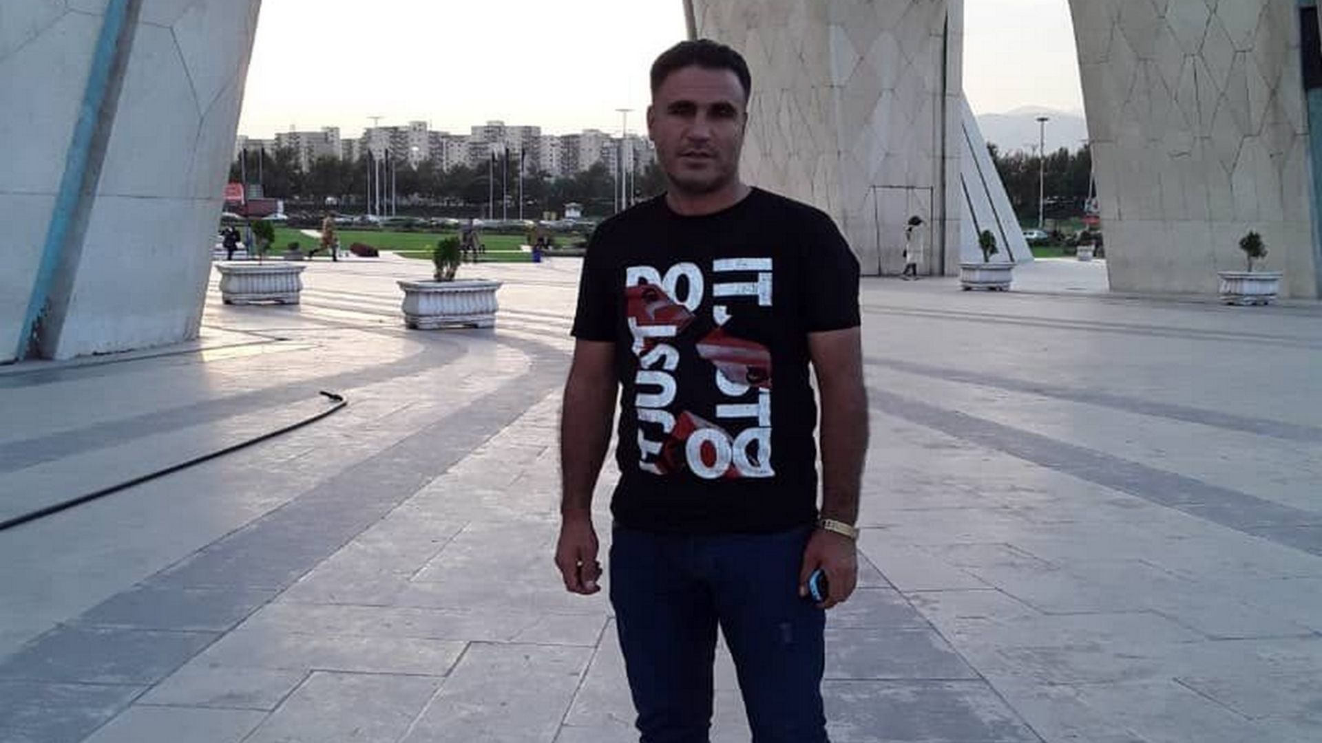 تمهيدا لتنفيذ الحكم.. نقل سجين سياسي إيراني محكوم بالإعدام إلى الحبس الانفرادي