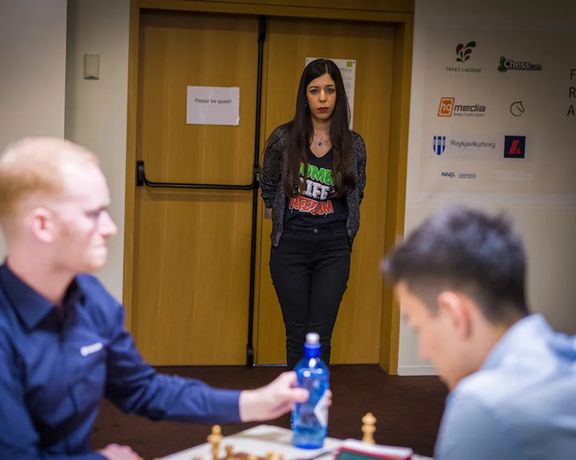 پاسخ فیده به ایران اینترنشنال؛ شهره بیات از لیست داوران بینالمللی حذف نشده