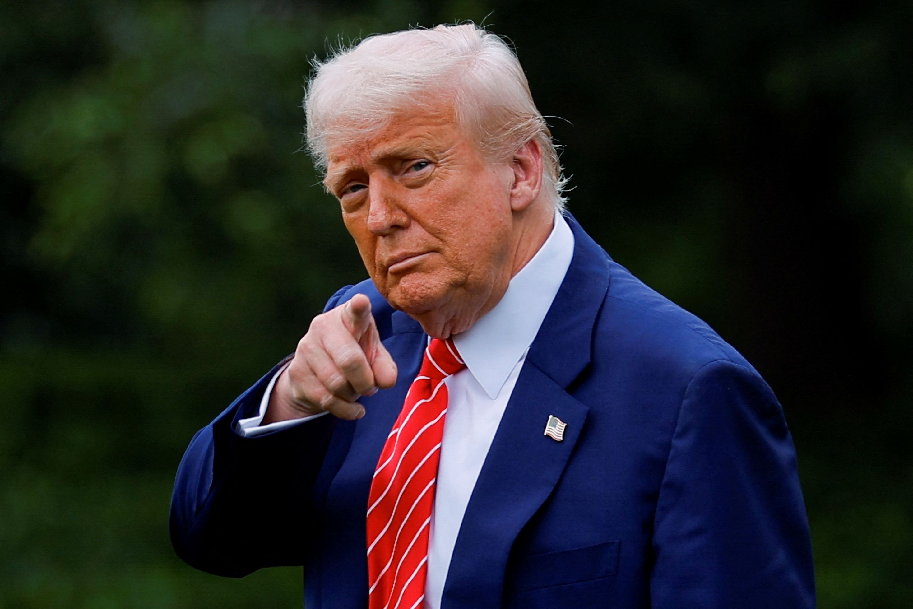 ترامپ تعرفه واردات فولاد به آمریکا را دو برابر کرد