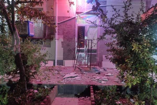 Magnitude 5.7 Earthquake Strikes Northwestern Iran