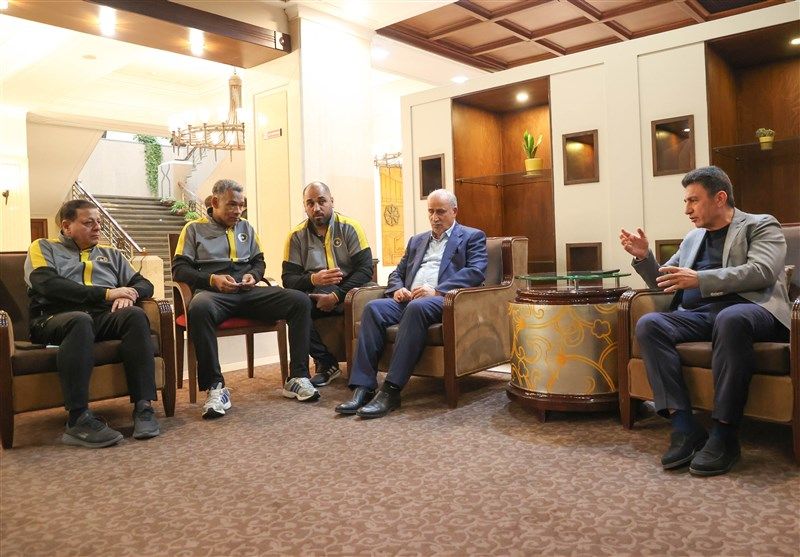 «اگر می‌خواهید بازیکنان‌تان را برگردانیم»؛ واکنش بخش رسانه‌ای تیم ملی به انتقاد مورایس