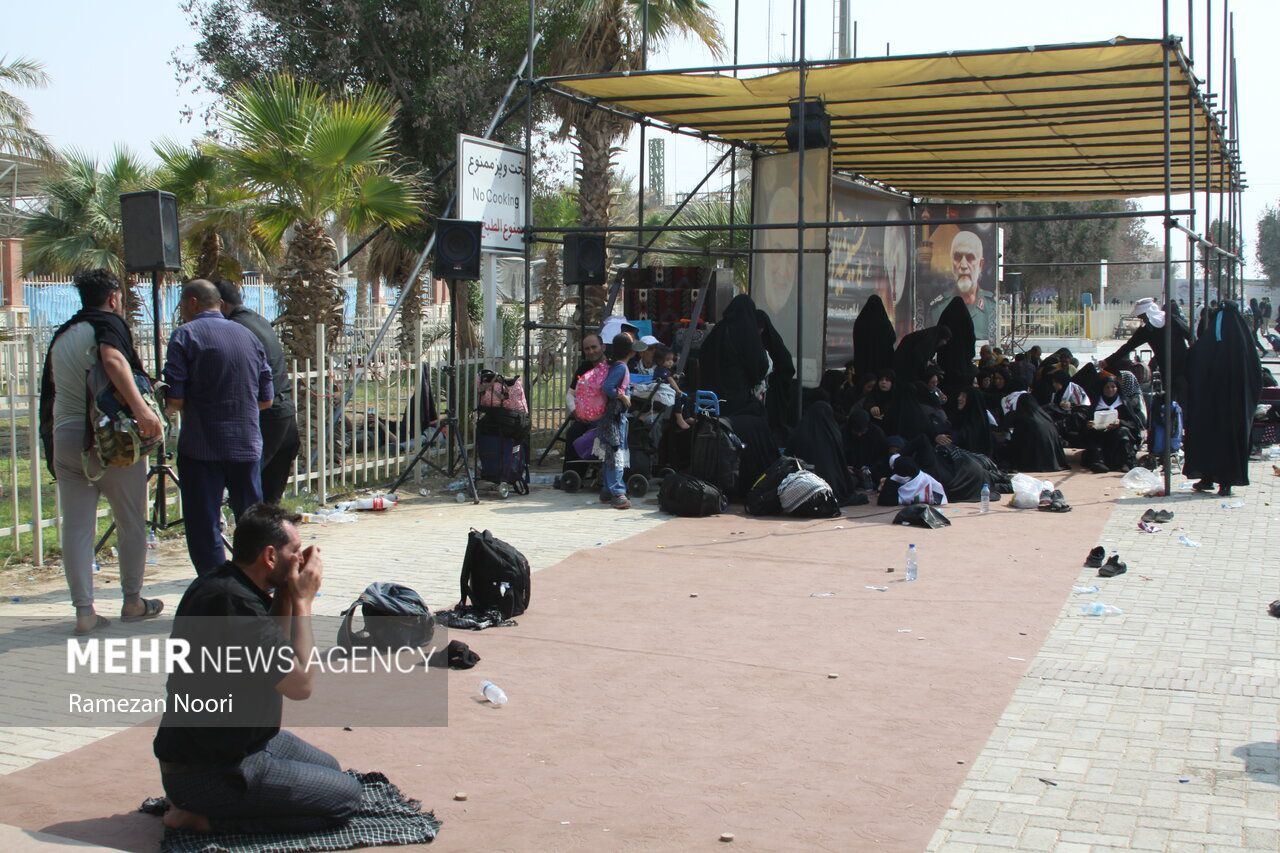 در آستانه «اربعین حسینی»، گذرگاه‌های مرزی منتهی به عراق به روی «زائران ایرانی» بسته شدند